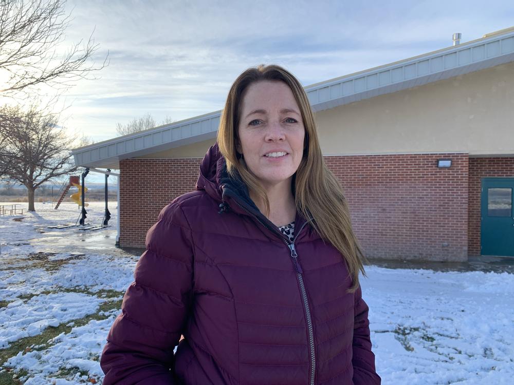 Elementary school teacher Sariah Pearson contracted 