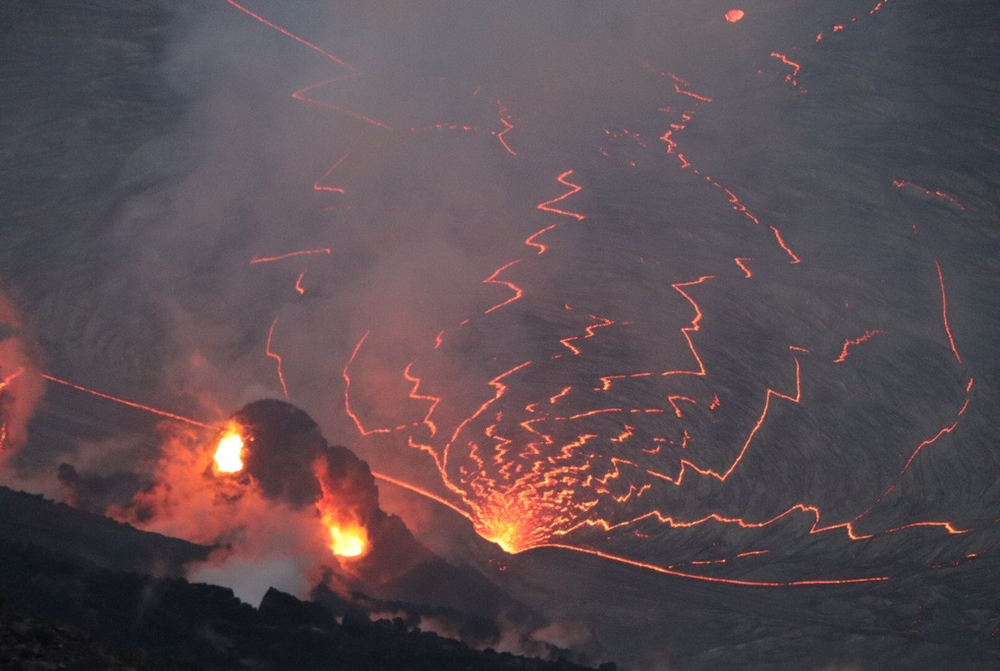 Dec. 31, 2020: The west vent area in Halema'uma'u wall continues to feed Kīlauea's summit lava lake.