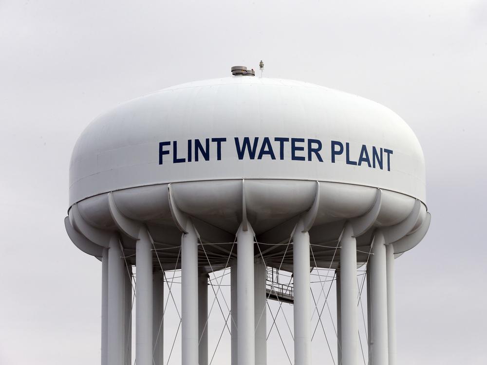 The Flint Water Plant tower in Flint, Mich., where drinking water became tainted after the city switched from the Detroit system and began drawing from the Flint River in April 2014 to save money.