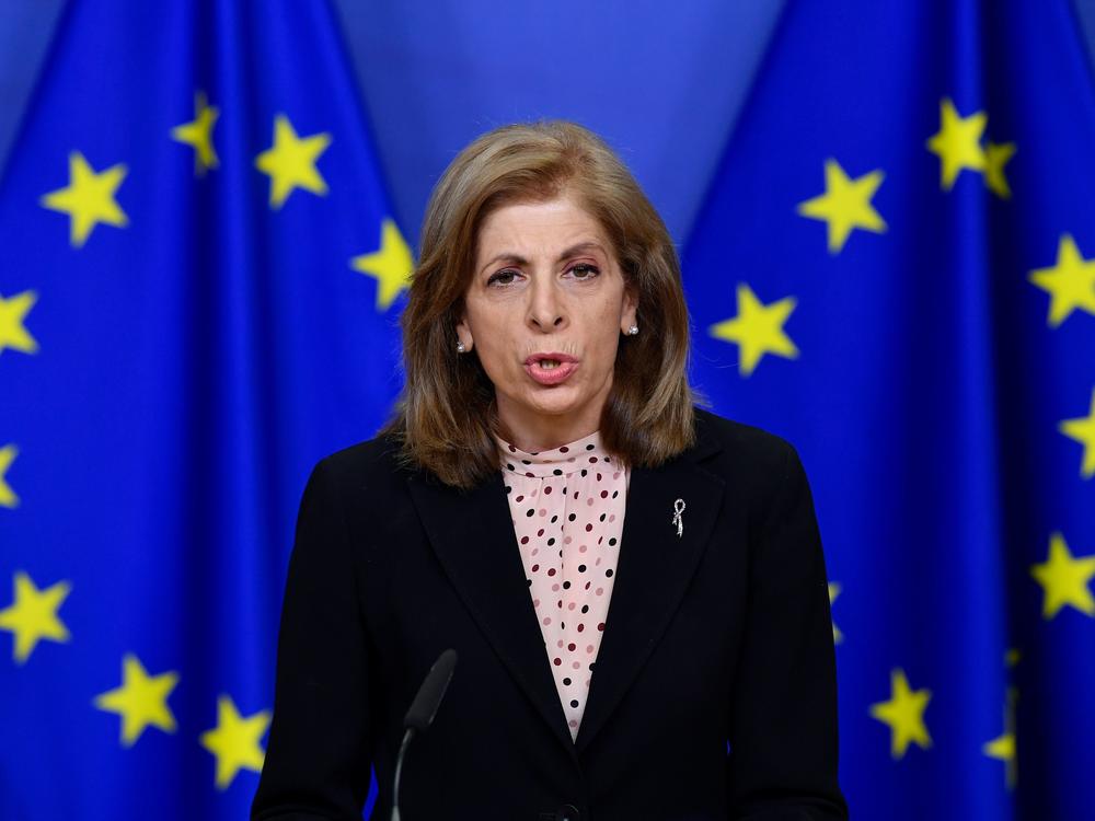 Stella Kyriakides, European commissioner for health and food safety, said that in the future all companies producing COVID-19 vaccines in the EU 