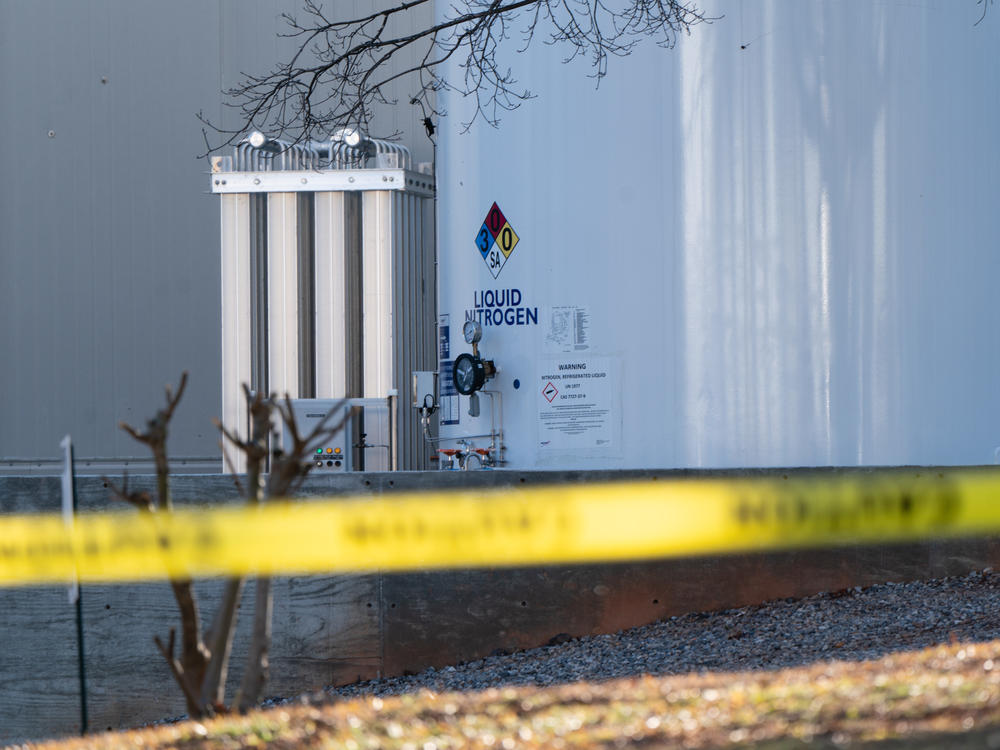 A liquid nitrogen leak at a Gainesville, Ga., poultry processing plant killed six people and sent 11 others to the hospital Thursday.