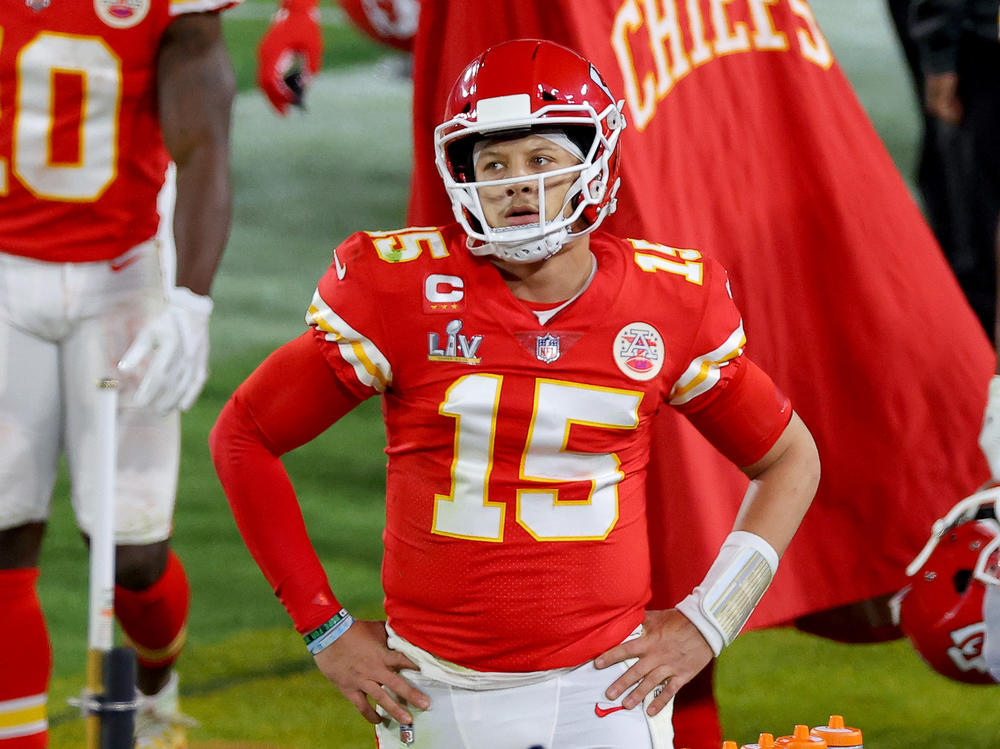 KC QB Patrick Mahomes struggled for most of the game. Tampa Bay's defense swarmed him leading to sacks, hurries and knockdowns during Super Bowl 55.