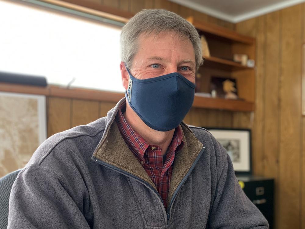 The mayor of Pinedale, Wyo., Matt Murdock started an alternative energy company in efforts to push the state beyond the fossil fuels industry.
