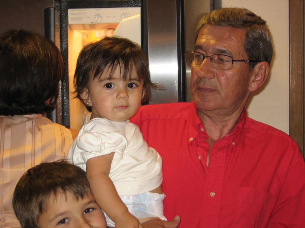 Anibal Gomez.
