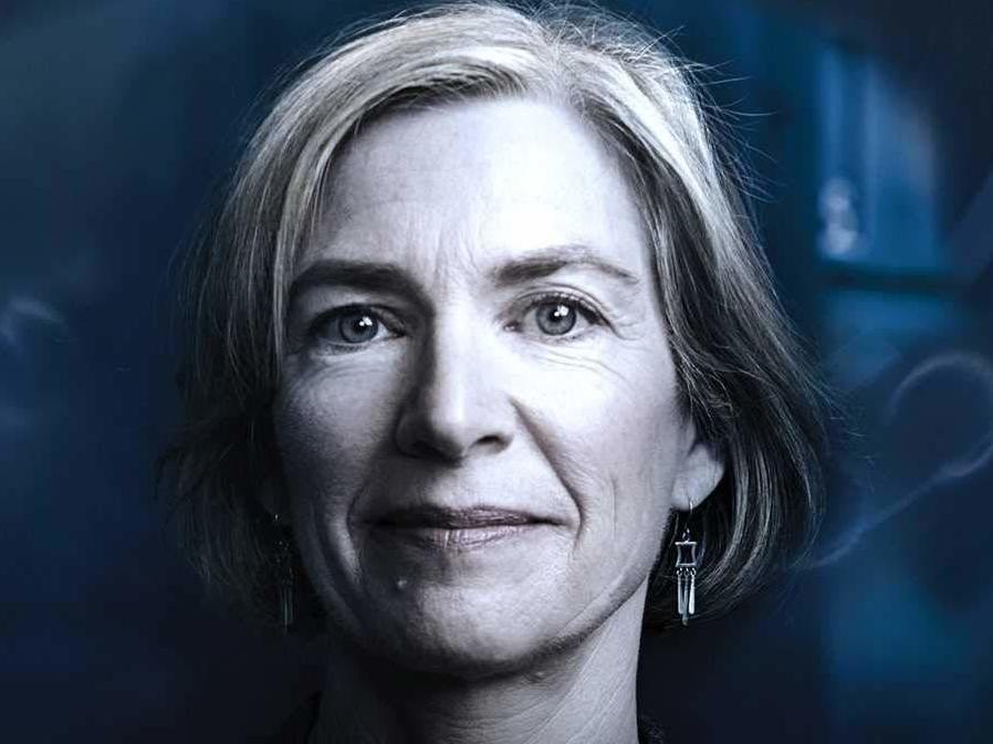 <em>The Code Breaker: Jennifer Doudna, Gene Editing, and the Future of the Human Race,</em> Walter Isaacson