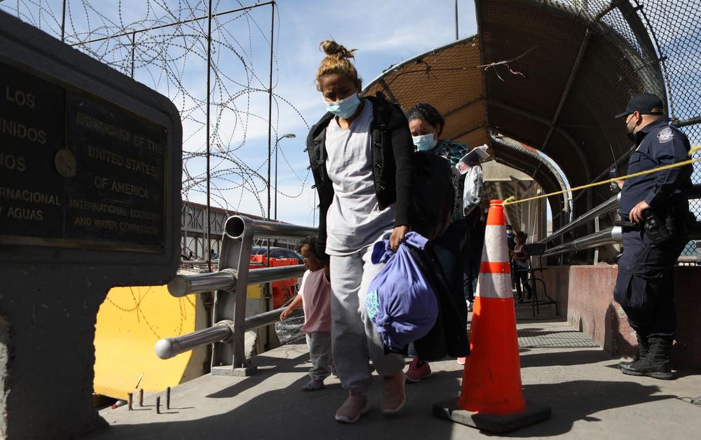 Dozens of Central American migrants are expelled from the United States by the Paso del Norte-Santa Fe international bridge, from El Paso, Texas,  to Ciudad Juarez, state of Chihuahua, Mexico, on March 18.
