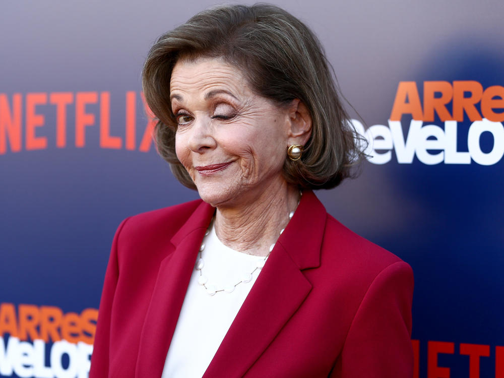 Jessica Walter attends the fifth season premiere of <em>Arrested Development </em>in 2018. Her career experienced a renaissance with the role of Lucille Bluth on the cult show.