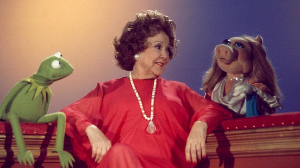 What shows off the grace of Miss Piggy better than seeing her alongside her beloved, Kermit, and another great broad, Ethel Merman? This happened in 1976 on <em>The Muppet Show</em>. A miracle.