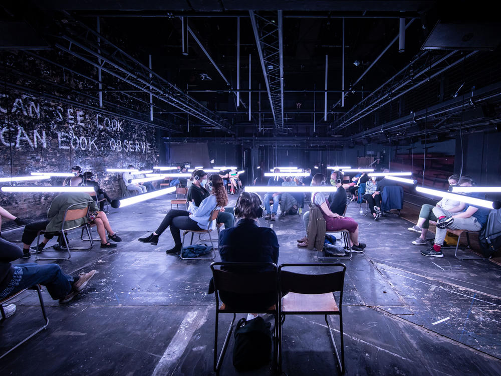 <em>Blindness</em> is a sound and light show based on a book by José Saramago.