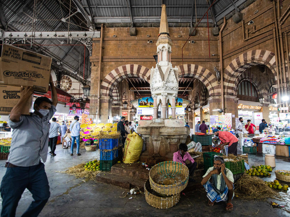 While some of Mumbai's colonial-era fountains have been revived, most are in varying states of disrepair. Trash is strewn beside one located in the historic wholesale Crawford market. Its white limestone structure is streaked with brownish-red stains of people spitting paan or betel leaf and tobacco.