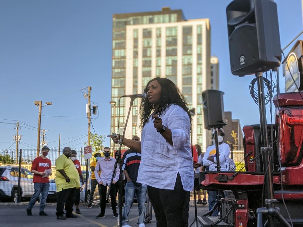 Pro-union Amazon warehouse worker Jennifer Bates vows at a rally in Birmingham to keep fighting to unionize the Amazon Bessemer warehouse.