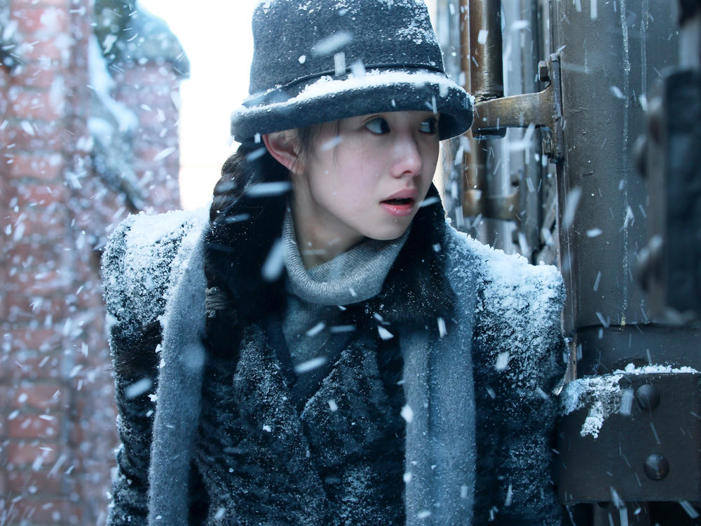 Liu Haocun as Zhang Lan in <em>Cliff Walkers, </em>a spy thriller from Chinese director Zhang Yimou.