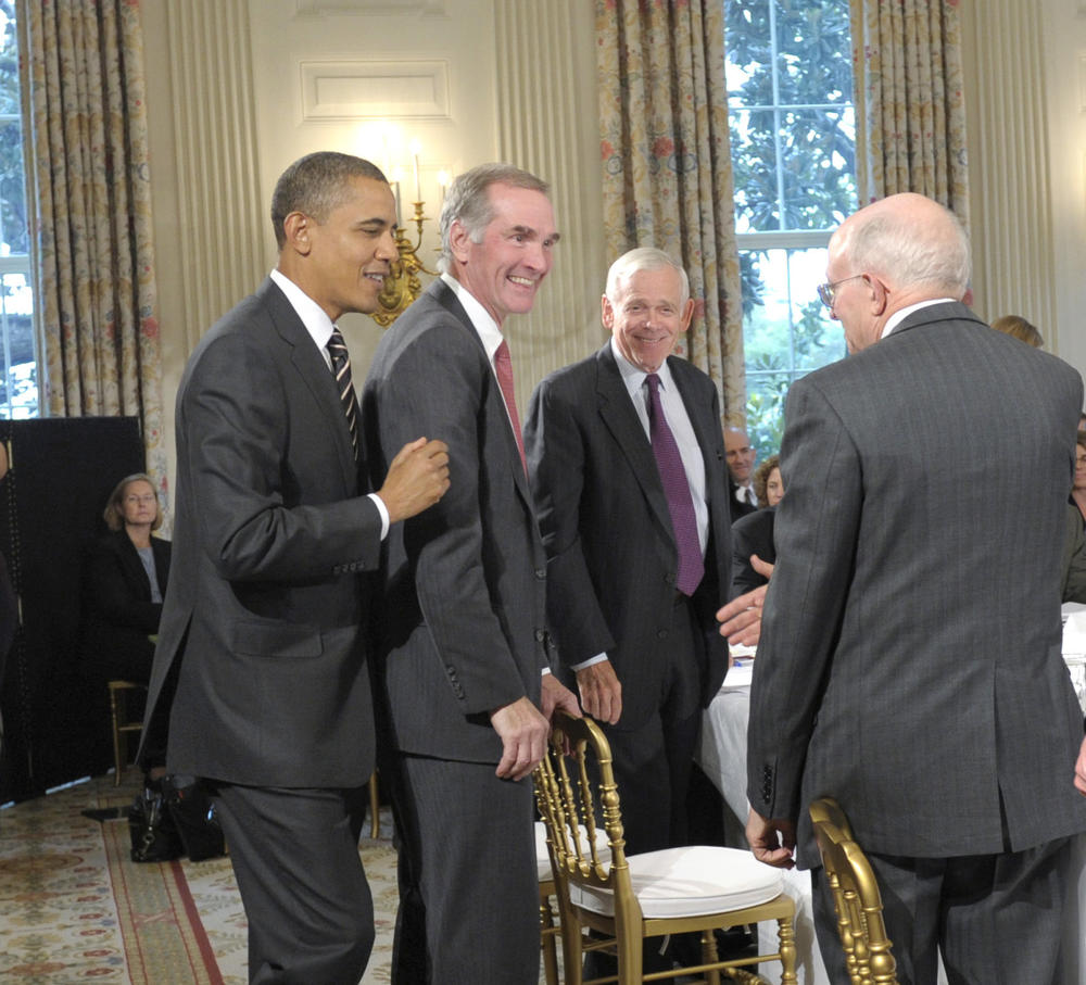 David Swensen served on President Barack Obama's Economic Recovery Advisory Board after the financial crisis hit. He's seen here in 2010 with the president and former SEC Chairman William Donaldson (second from right) at the White House.