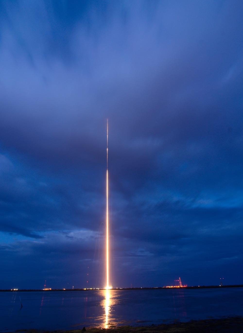 Francis Murphy was in Assawoman, Va., across the bay from the NASA Wallops Flight Facility, when he caught the launch of the KiNET-X mission.