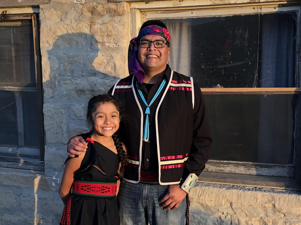 Artist Duane Koyawena learned he was going to be a father while in rehab. He says he's stayed sober for the sake of his daughter, Peyton.