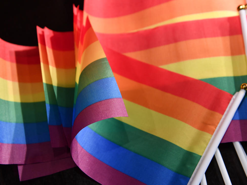 An East Texas bakery initially faced backlash over its Pride Month-themed cookies, but is now selling out of its goods and gaining fans across the country. It's also receiving donations and passing them along to local charities.