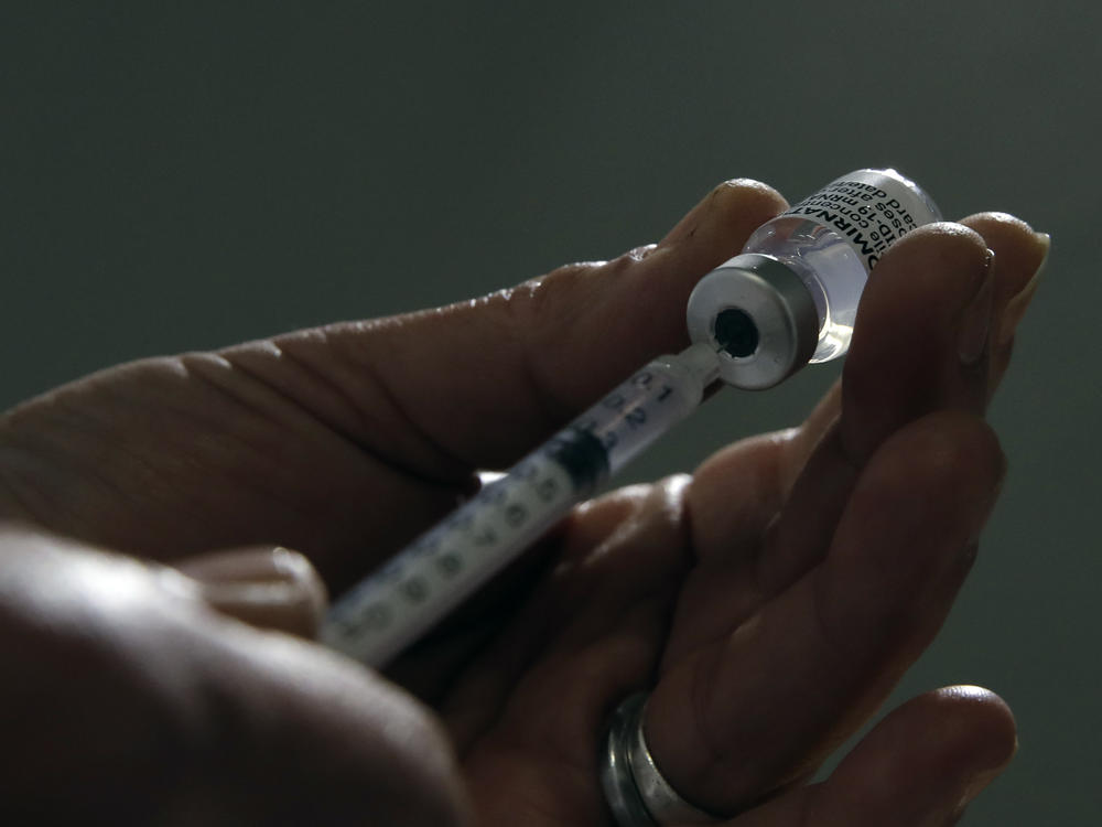 The CDC and the FDA say that fully vaccinated Americans do not currently need a booster dose of a coronavirus vaccine.