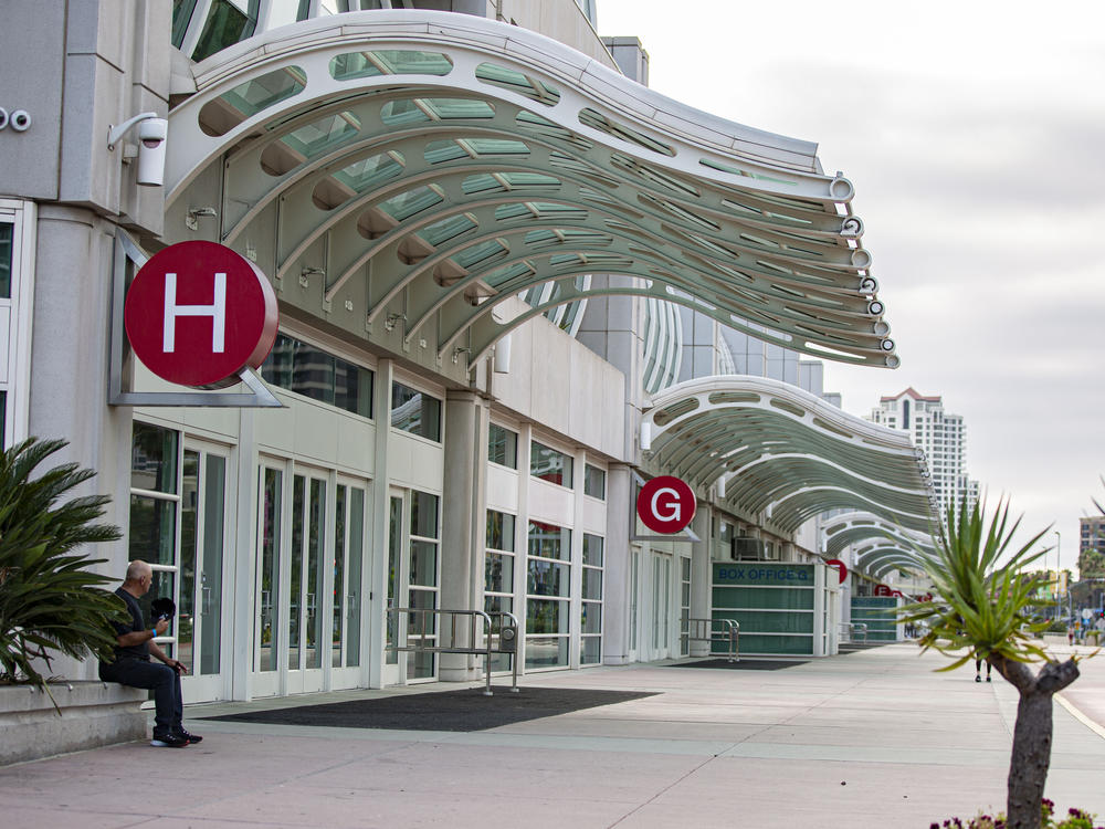 Like last year, the sidewalks around San Diego's convention center are empty and no one is lined up at the famed Hall H.