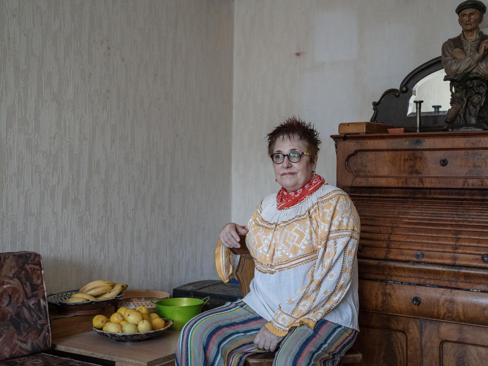 Daniela Draghici in the living room of her apartment in Bucharest. Draghici is an abortion-rights advocate who served as a family planning program manager for a U.S.-funded Romanian nonprofit group from 1992 to 2002.