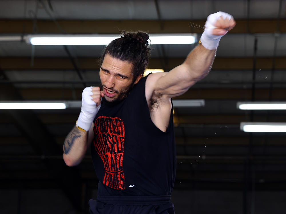 Middleweight prospect Nico Ali Walsh, grandson of 