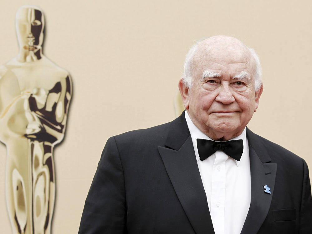 Ed Asner arrives during the 82nd Academy Awards in the Hollywood section of Los Angeles on March 7, 2010. Asner, the blustery but lovable Lou Grant in two successful television series, died at 91.