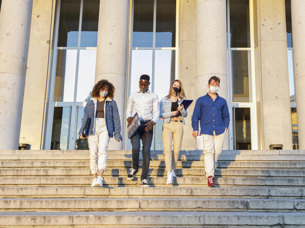 Fewer college students have transferred schools during the pandemic, according to new data.