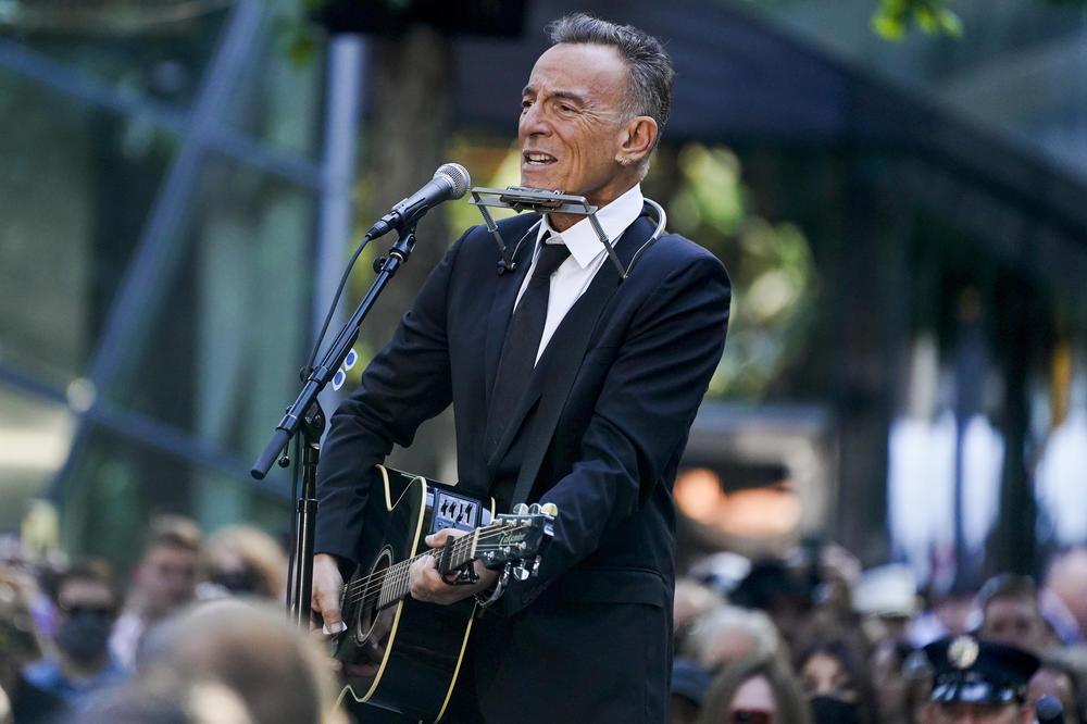 Bruce Springsteen performs 