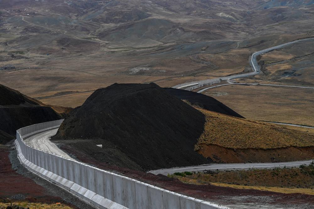 Turkeys recently completed border wall in Caldiran, eastern Turkey, in the buffer zone at the frontier with Iran. The Taliban takeover of Afghanistan prompted Turkish authorities to beef up the border in anticipation of large numbers of Afghans trying to flee.