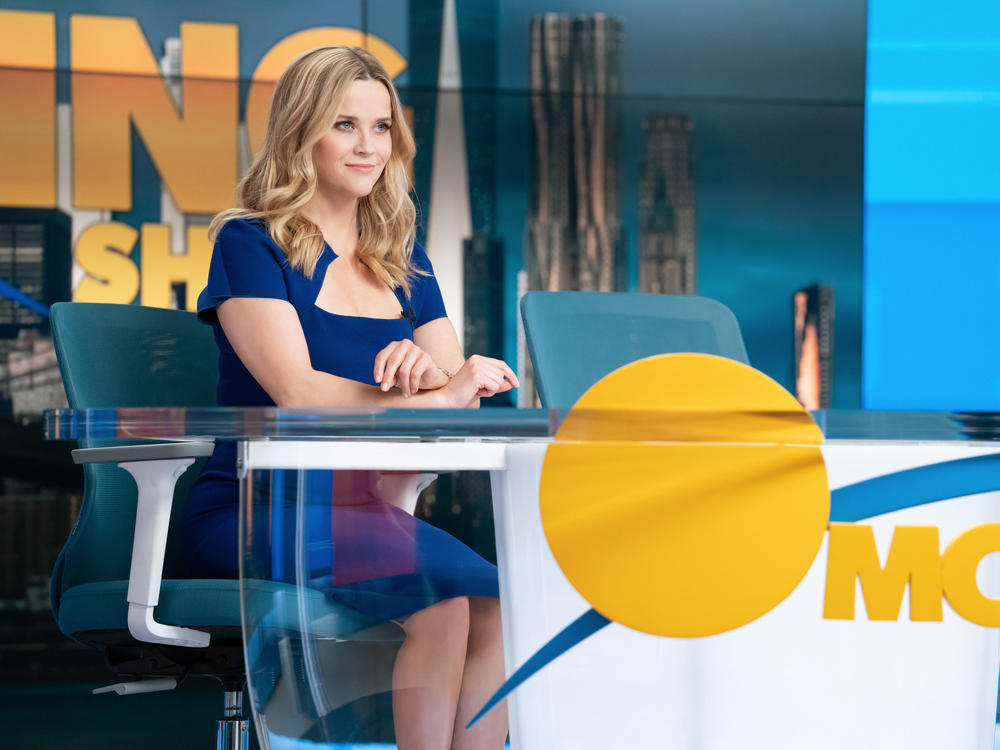 Bradley (Reese Witherspoon) has a new look as the second season of <em>The Morning Show </em>kicks off.