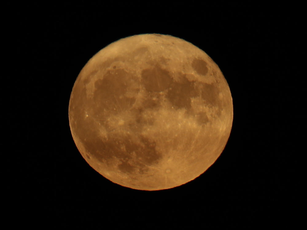 Last year's harvest moon took place on Oct. 1. The lunar event is designated as the full moon occurring nearest to the autumnal equinox every year.