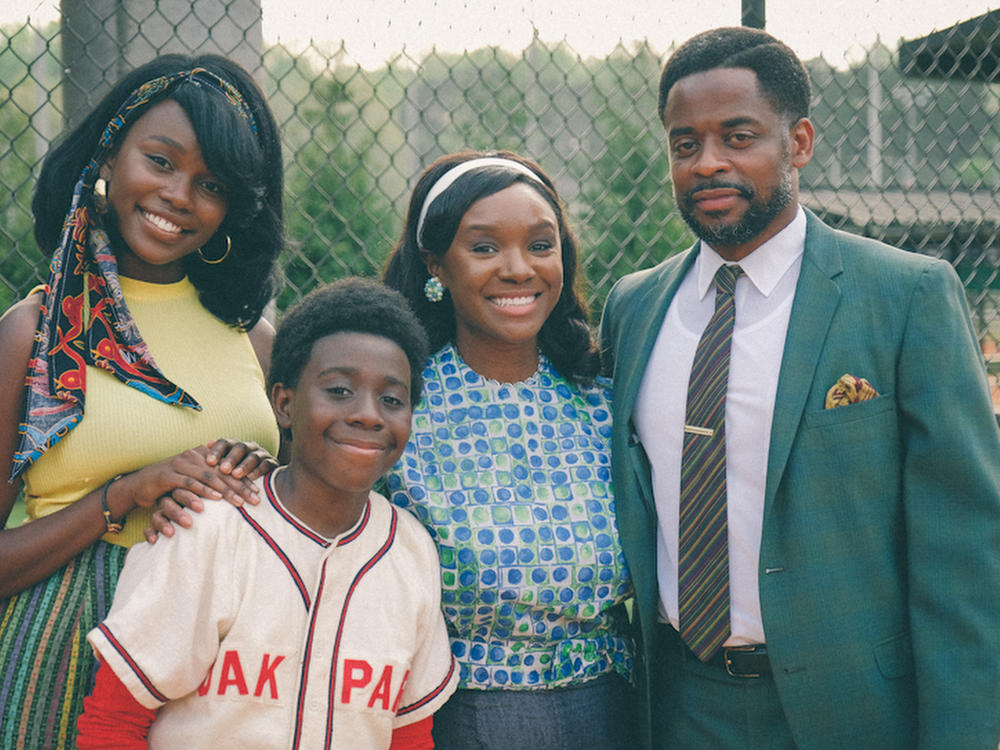 Laura Kariuki, Elisha Williams, Saycon Sengbloh and Dule Hill star as the Williams family.