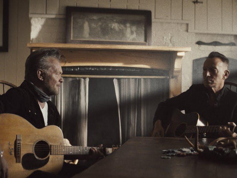 John Mellencamp and Bruce Springsteen in the video for 