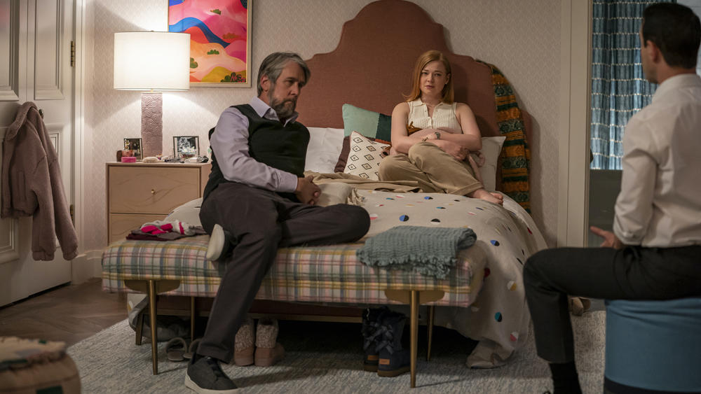 There are times when Connor (Alan Ruck) tries to be a good big brother to Shiv (Sarah Snook), but she's pretty much never into it.