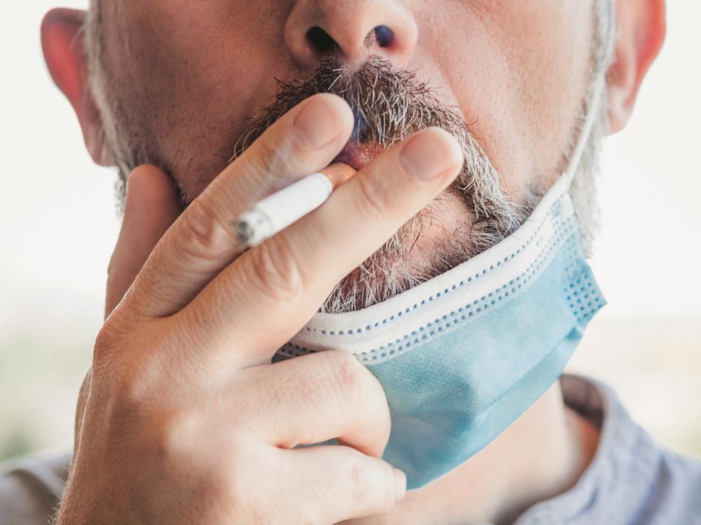 Manufacturers sold 203.7 billion cigarettes in 2020, up 0.4% from a year earlier, the Federal Trade Commission says.
