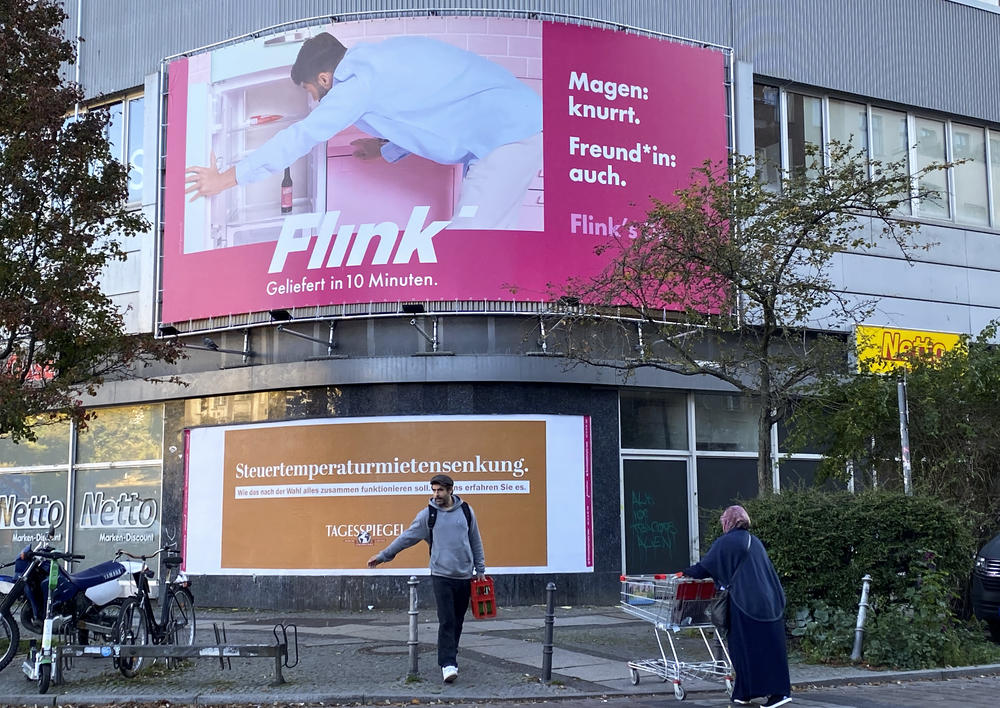 A billboard advertisement for the delivery service Flink in Berlin uses what's called the 