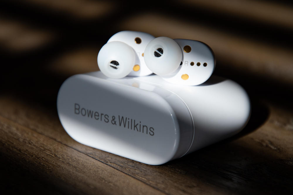 Bowers & Wilkins PI7