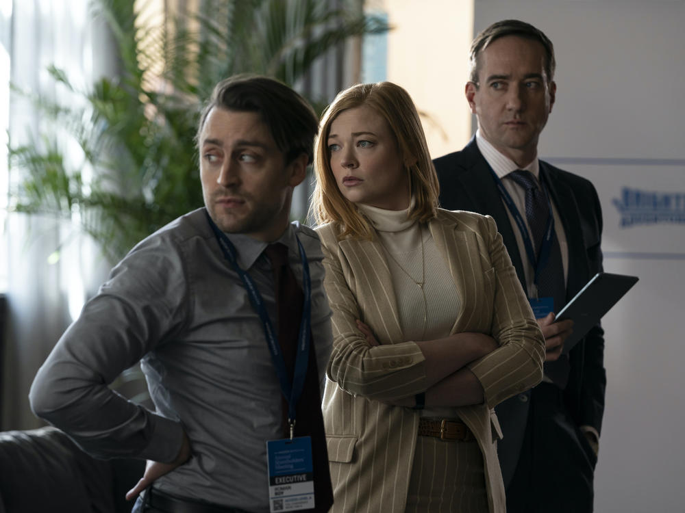 Roman (Kieran Culkin), Shiv (Sarah Snook) and Tom (Matthew Macfadyen) are all on tenterhooks at the shareholders' meeting.