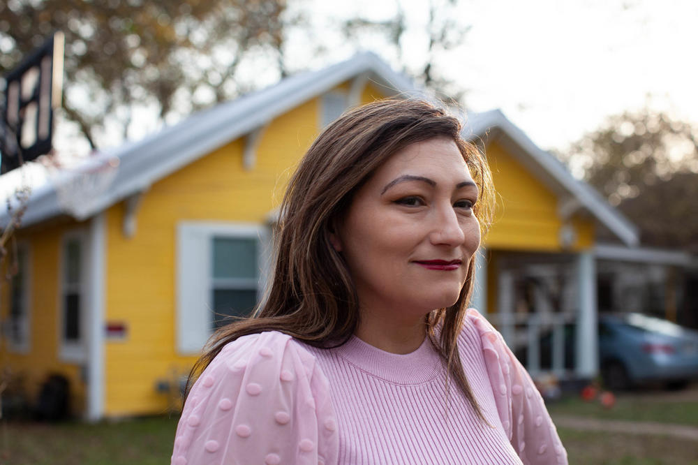 Ramona Bravo, a single mother of six, moved into a yellow house, and a fresh start, this past May. 