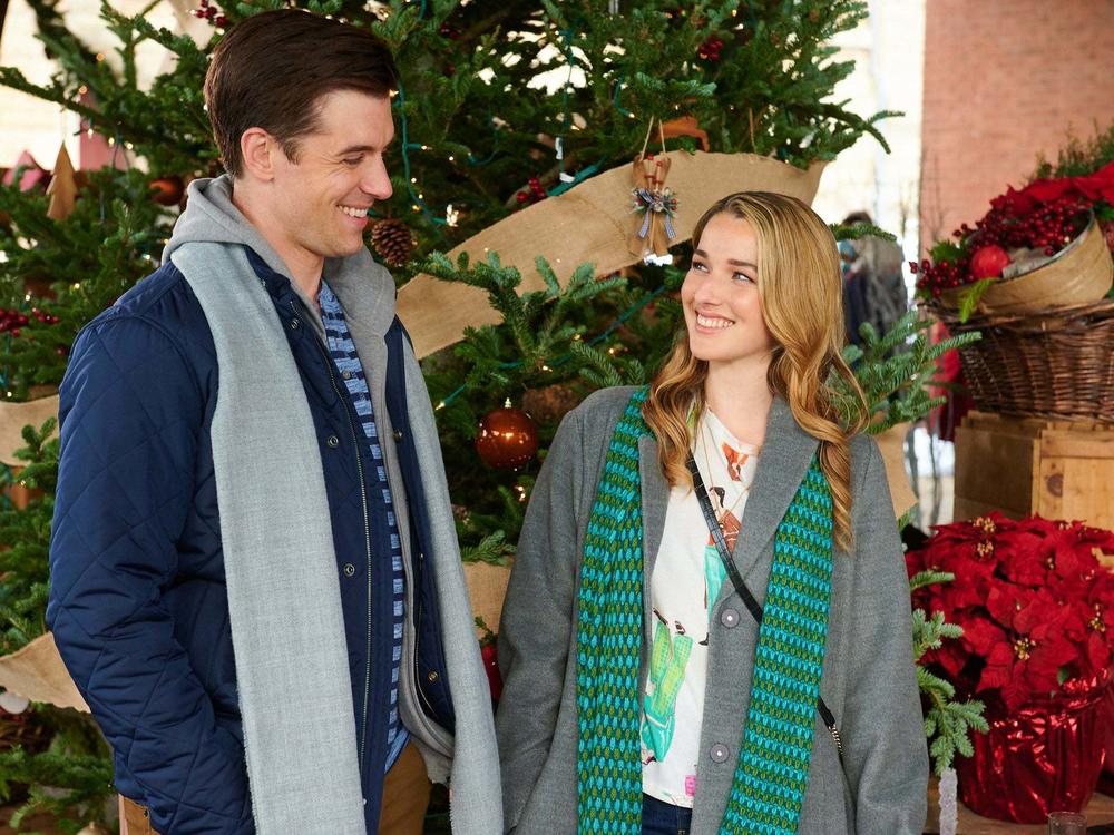 Dan Jeannotte and Annie Clark in <em>Ghosts of Christmas Past. </em>