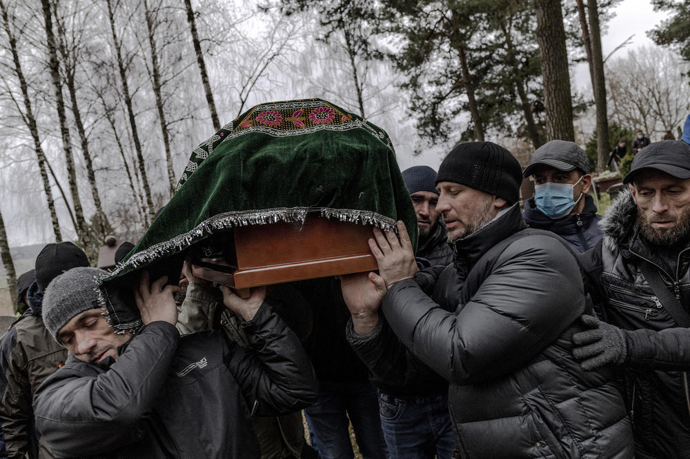 A funeral for Mustafa Mohammed Murshed Al-Raimi, from Yemen, who died after crossing the Belarusian border into Poland. His brother came from Yemen for the occasion.