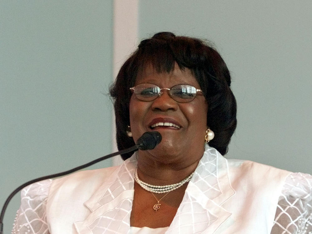 Rep. Carrie Meek, D-Fla., pictured here speaking during services at Mt. Tabor Missionary Baptist Church in Miami, in 2002.