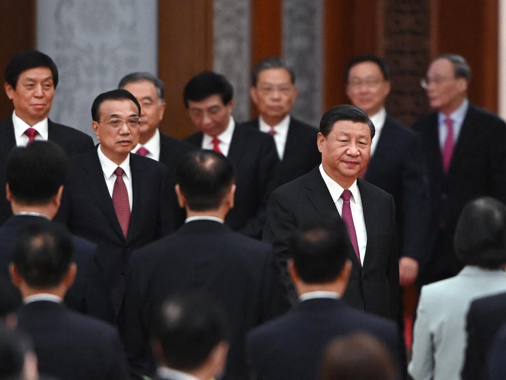 Chinese President Xi Jinping (right) with Premier Li Keqiang (left) and members of the Politburo Standing Committee at the Great Hall of the People in Beijing on the eve of China's National Day on Sept. 30.