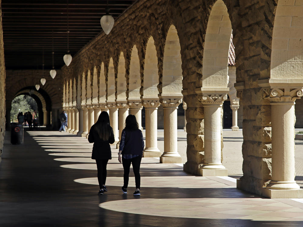 When students at Stanford University return to campus in January, they'll be barred from holding parties or other big gatherings for two weeks.