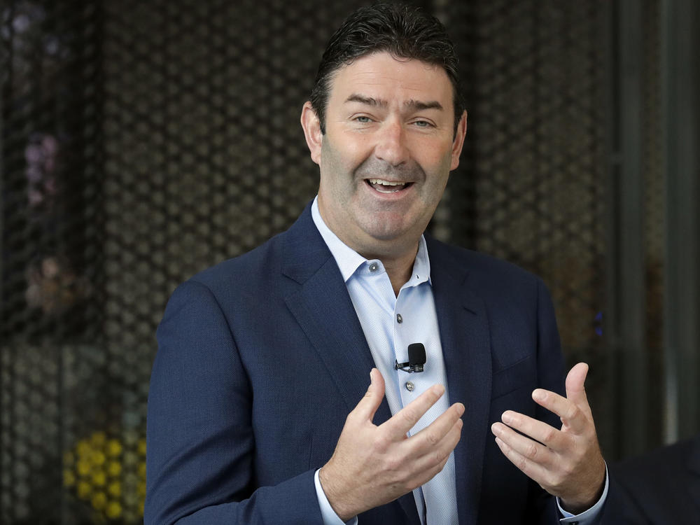 Steve Easterbrook, McDonald's former president and CEO, Easterbrook must return more than $105 million in equity awards and cash to the company giant as part of a settlement.