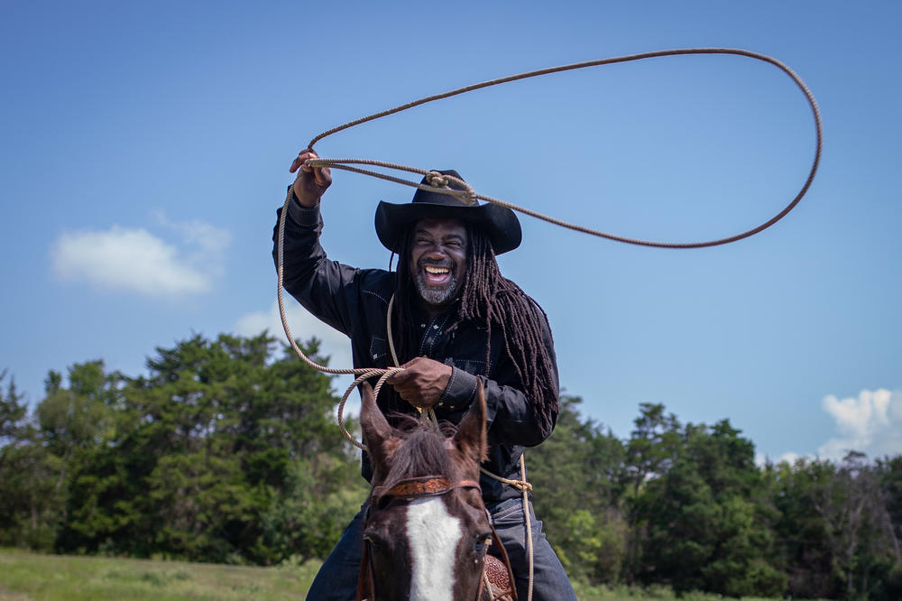 Ke' Elronn Hatley grew up racing horses in south Oak Cliff in Dallas with his 10 siblings. The Hatley family was one of the first African American families to race quarter horses in Texas. <a href=