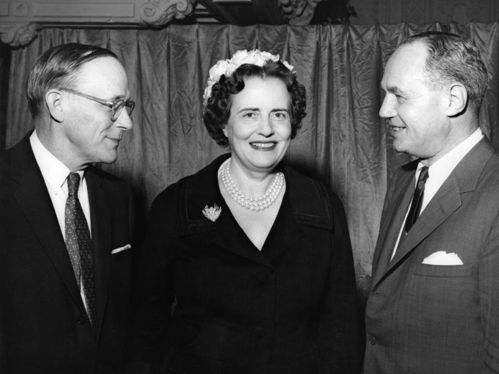 Left to right: American surgeon Dr Warren Henry Cole, American philanthropist and health advocate Mary Lasker, and former Governor of Wisconsin, Walter J. Kohler, Jr. at the annual meeting of the American Cancer Society at the Hotel Biltmore, New York City, October 24, 1959. During the week-long conference, Lasker became Honorary Chairman of the Board of Directors.