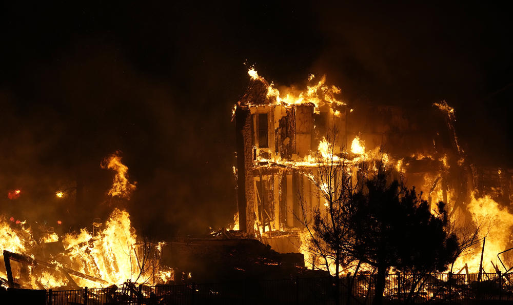 Dec. 30: Broomfield, Colo. — Homes burn as a wildfire rips through a development near Rock Creek Village.