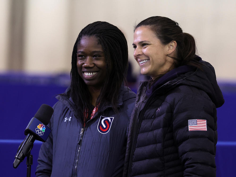 Erin Jackson's teammate Brittany Bowe (right) gave up her spot for the 2022 Beijing Olympics after Jackson was eliminated during trials for women's speedskating. Jackson will be competing in Bowe's place.