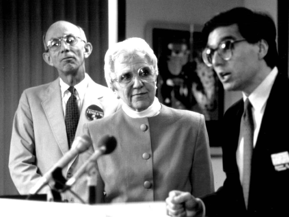 Census Bureau Director Barbara Bryant (center) participates in a press conference about the 1990 census in Denver with the city's mayor, Federico Peña (right), and William Adams, a regional director for the bureau.