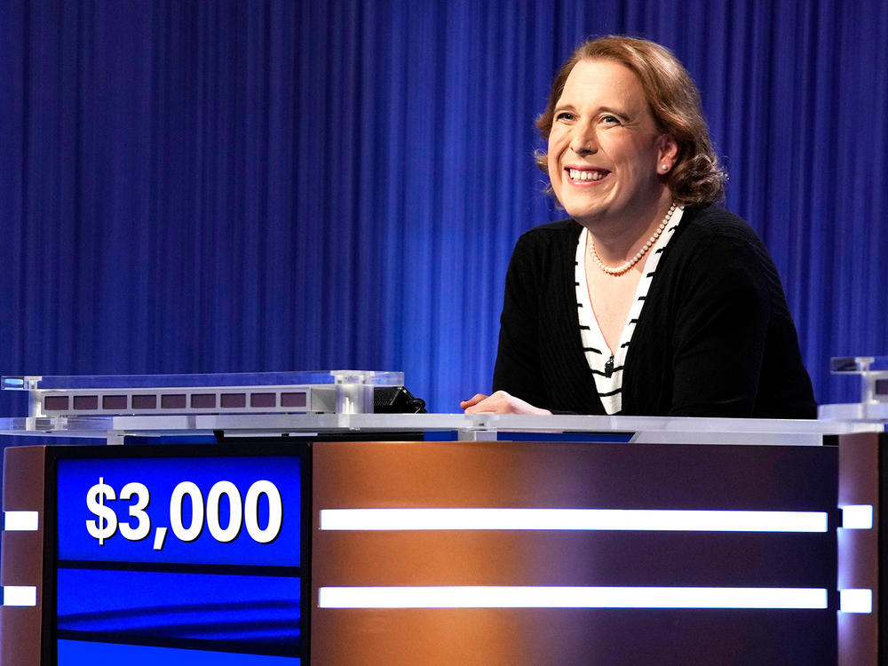 Amy Schneider will seek to continue her historic winning streak Tuesday night on 